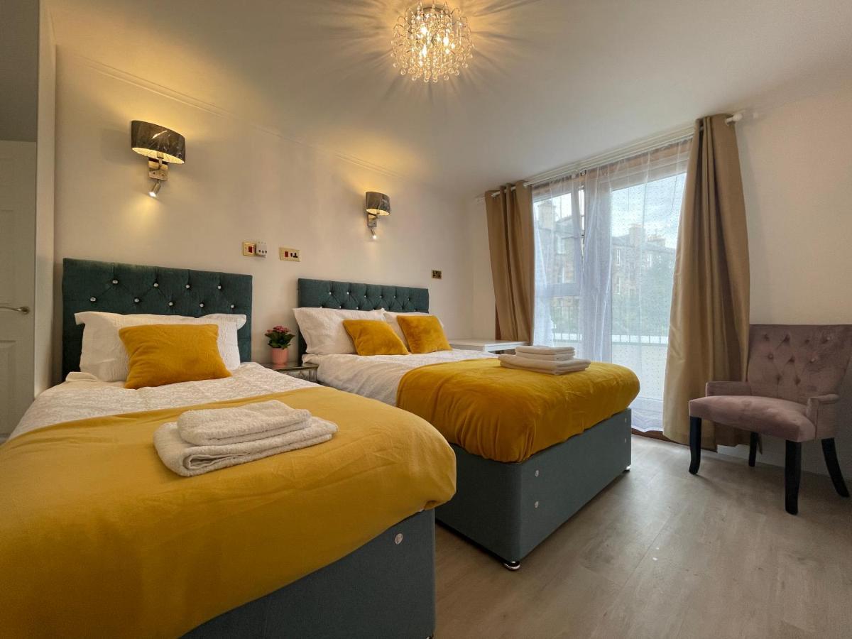 Central Comfy 2 Familyroom Apart 爱丁堡 外观 照片